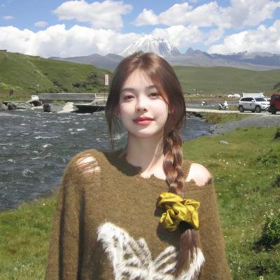 春花娇美可人儿
